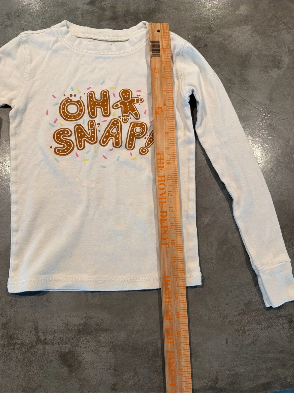 Old Navy Pink & White Gingerbread 